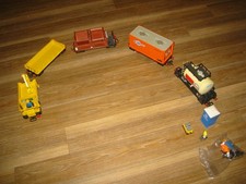 Playmobil Bauzug (gelb) und versch Waggons