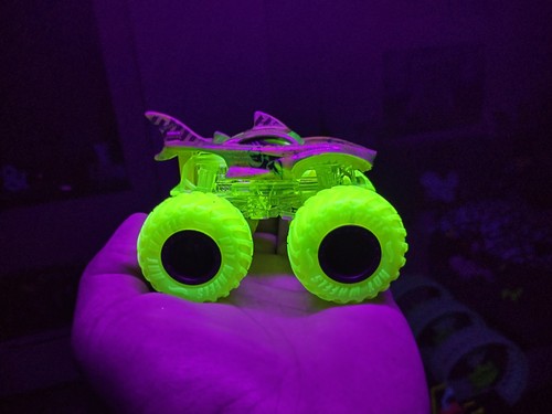 Hot wheels monster truck - hot-wheels, monster-truck