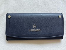 schöner blauer Geldbeutel von Aigner, Neu