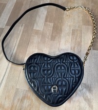 Original Aigner Heart Pouch