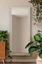 Großer Wandspiegel in voller Länge weiß 168 x 76 cm schlanker Ankleidedeko