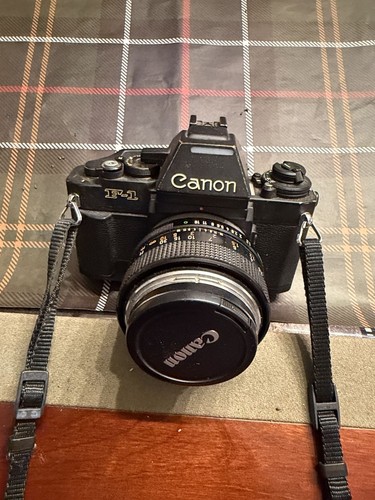 Canon 35mm film camera - 35mm,