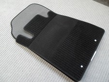 $$$ Rips Fußmatten passend