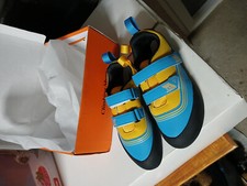 Climbing shoes 37