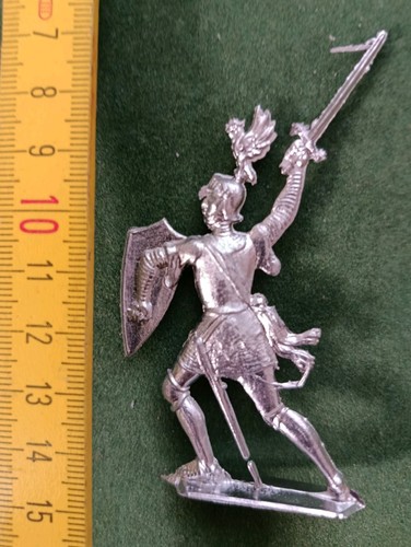 Zinnfigur von unbekannt - 1,