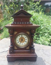 Kaminuhr 1890 mit Walzenspielwerk