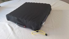 Anti Dekupitus Roho Sitzkissen 45x43x10,5 cm Rollstuhl-Kissen QS99C  TOP Zustand