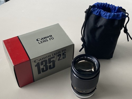 Canon 135mm 5 - canon,