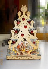 WEIHNACHTEN - Winterwald - Deko m. LED Beleuchtung - 9 rote Kugeln - Neu !!!