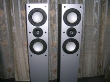 2 Standboxen ELAC 105 II, 80 / 120 Watt, 4-8 Ohm, 2,5 Wege, Baßreflex, sehr gut.
