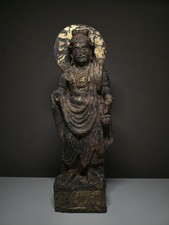 EINE GROSSE GANDHARA
