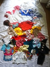 VINTAGE KONVOLUT PUPPENKLEIDUNG FÜR GROSSE - KLEINE UND TEDDY