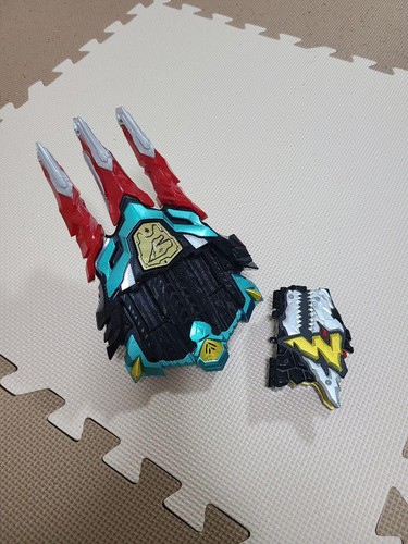 Power rangers dino fury - rangers,