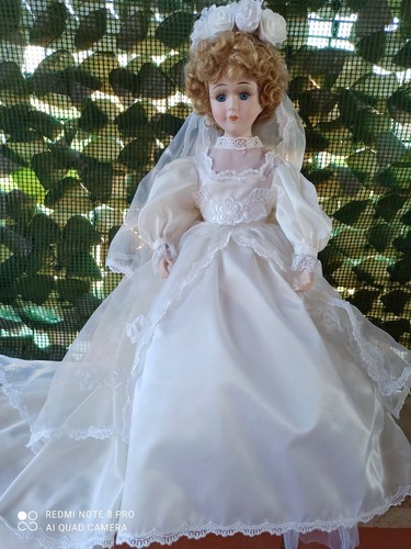 Wunderschöne porzellanpuppe - wunderschöne,