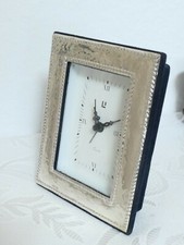 Tischuhr mit Weckfunktion