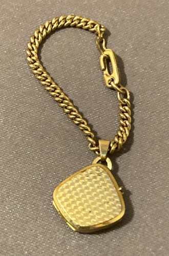 Altes goldfarbenes medaillon - altes,