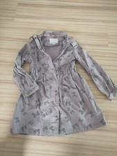 vertbaudet Regenjacke Trenchcoat Mädchen Gr 126 im Super Zustand 