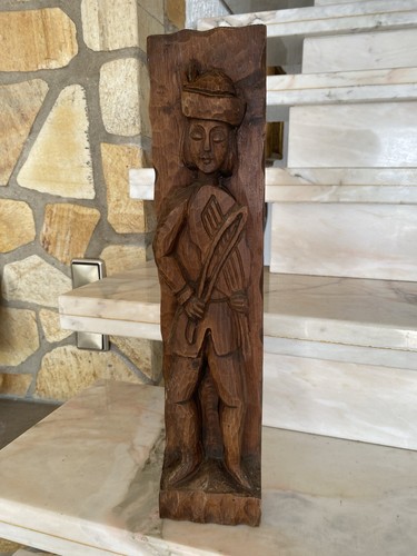 Holzfigur/Schnitzerei/Musikant
