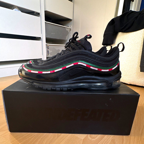 Nike undefeated air - x,