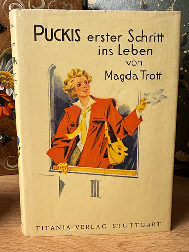 Puckis erster schritt ins - erster,