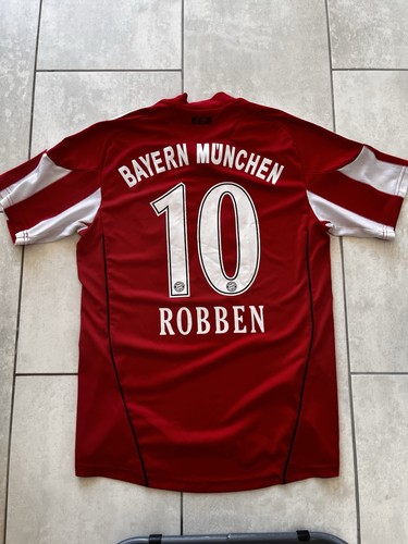 Bayern münchen 2010 - münchen, 2010/2011