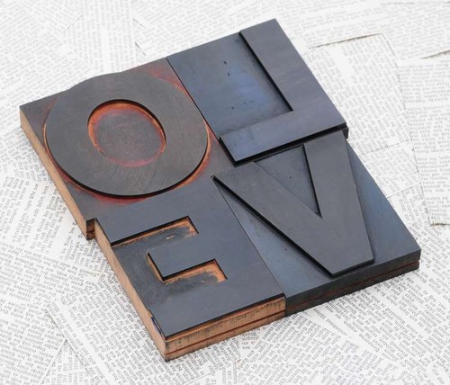 Love holzbuchstaben - "love",
