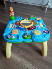 Vtech Baby – Winnie Pooh Honiggarten Spieltisch,Lerntisch mit abnehmbaren Beinen