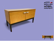 WMK # Minimalistische helle 70er Jahre DDR Kommode mit formschönen Originalgriff