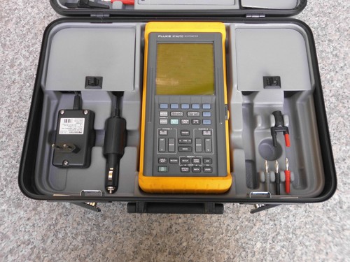 Fluke auto automotive - /,