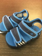Adidas AKWAH Kinder Sandalen