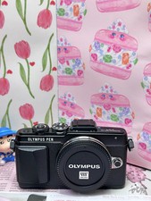 OLYMPUS PEN E-PL7 Mirrorless