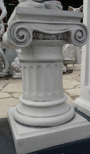 Sockel gartenfiguren 56 cm - gartenfiguren,,