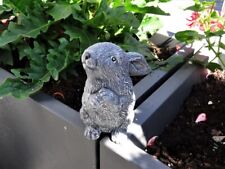 Steinfigur Hase Schiefergrau