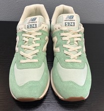 Size 10 - New Balance 574
