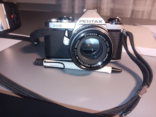 Spiegelreflexkamera analog