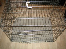 Hundegitterbox, Transportkäfig, ca 80x56x60 Topzustand f. kleine Hunde