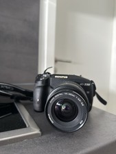 Olympus E-330 Digitalkamera 14-45mm 1:3.5-5.6 Objektiv