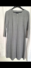 Schwarz/Weißes Kleid, 3/4
