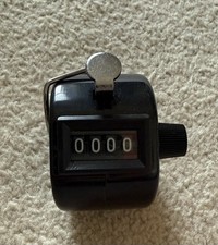 Hand Tally Counter 4-stelliges Zählwerkzeug - schwarzer Kunststoff