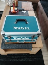 Makita DF330DWEX3 Akku-Bohrschrauber-Set 10 8V Inkl. Akku und Ladegerät 2 Akkus