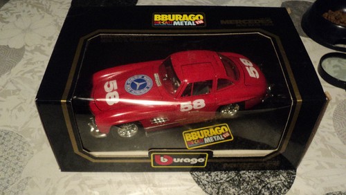 Burago mercedes 300 - 300, sl