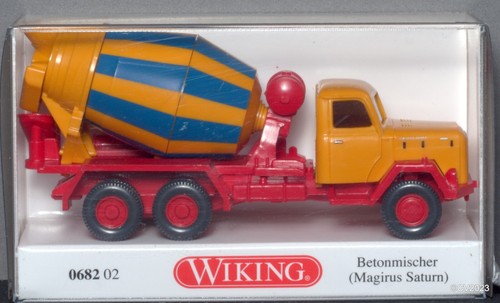 Wiking 0682 02 - 1/87, 02/pms