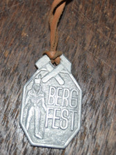 Alte DDR Plakette Bergfest