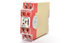 Riese RS-LZ1 Zeitrelais Relais On-Delay Relay, 230 VAC / t = 30 min / K=1 W, NOS