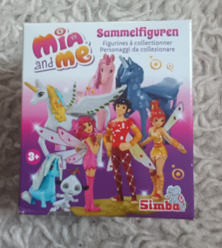 Mia and blind box - mia,