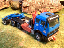 Kibri Schwerlast Zugmaschine Mercedes 1:87 H0