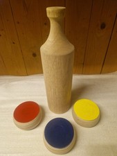 Holzflasche und 3 Kloats mit