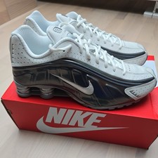 Nike Shox R4 WMNS Größe 44,5
