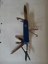 Victorinox wenger Huntsman Swiss Tool  gebrauchter Zustand leatherman Karabiner 