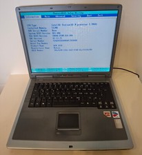 Medion Akoya Model MD42200 WIM 2030 Notebook 15,6" Display ( 1237 )